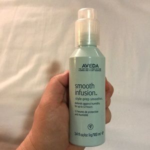 Aveda smooth infusion style-prep smoother.